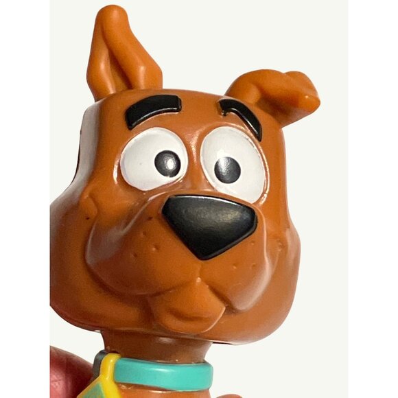 McDonald's Scooby-Doo Bobble Head Toy Figure 2021 - Picture 4 of 11